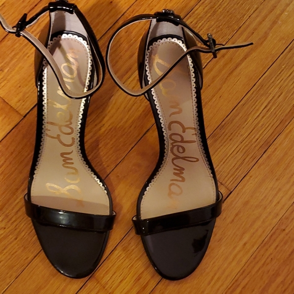Sam Edelman Black Patent Leather Sandals - Picture 3 of 5